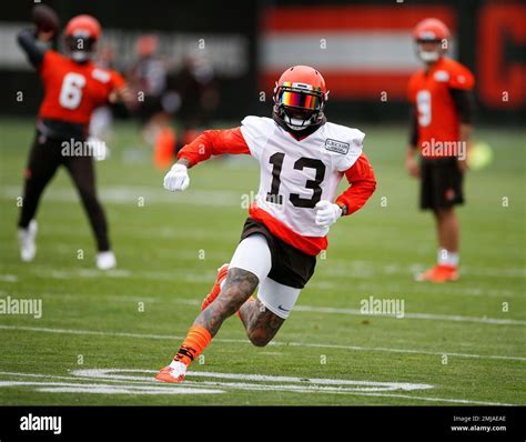 Odell Beckham Jr. runs 4.43 in 40.